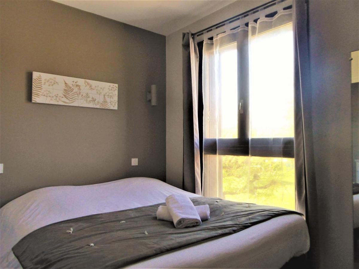 Auberge De La Paillere Lavours ภายนอก รูปภาพ